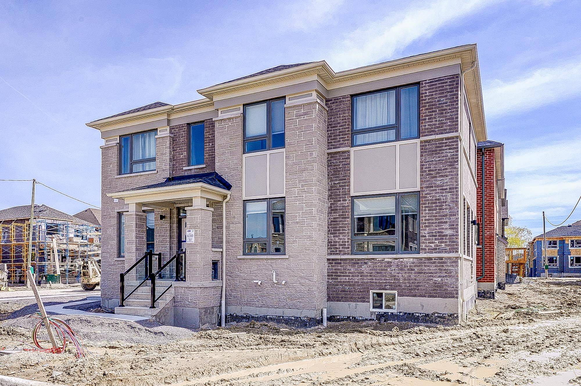 3262 Turnstone BLVD, Pickering, ON L0H 1J0