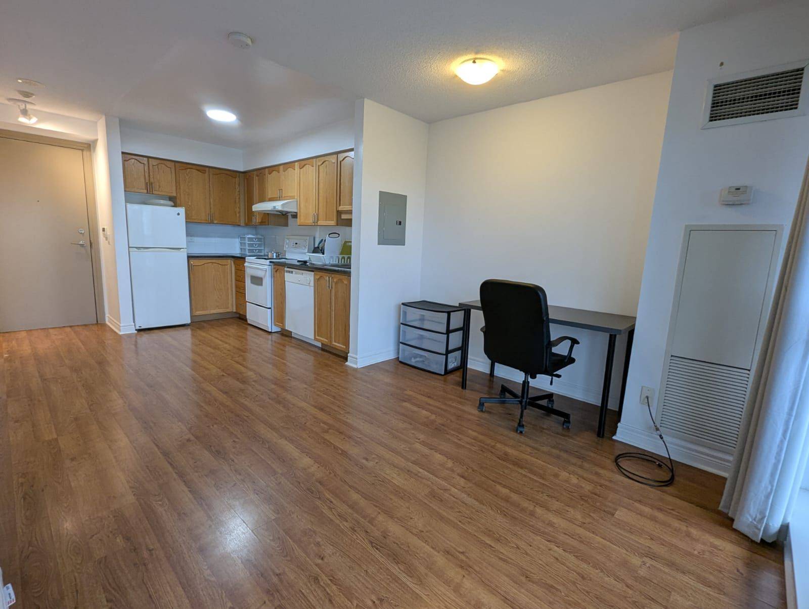 70 Town Centre CT #314, Toronto E09, ON M1P 0B2