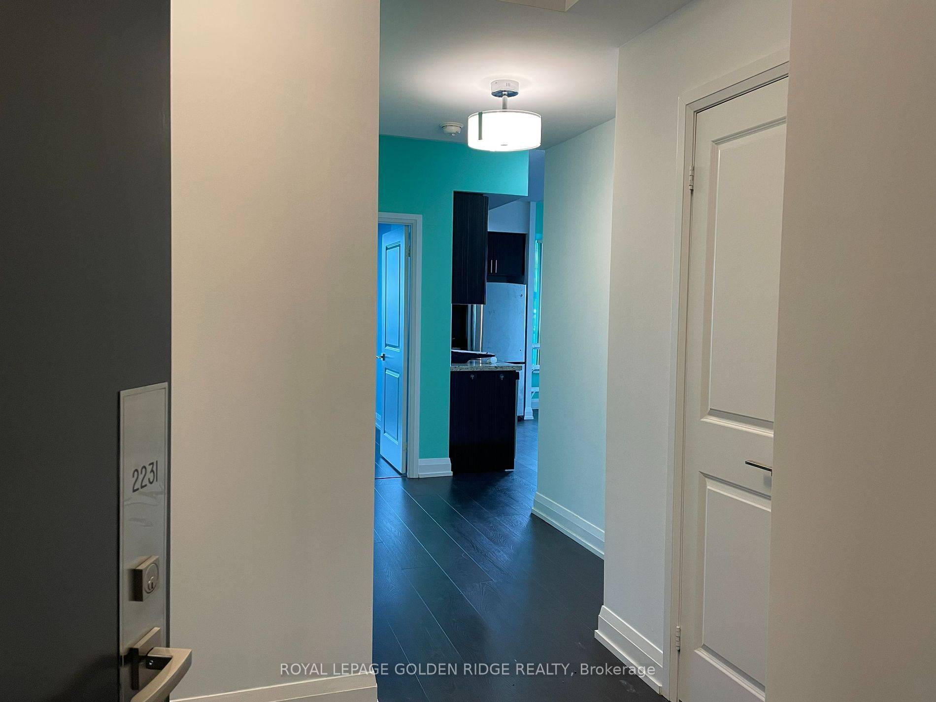 Markham, ON L3T 0C8,7161 Yonge St ST #2231