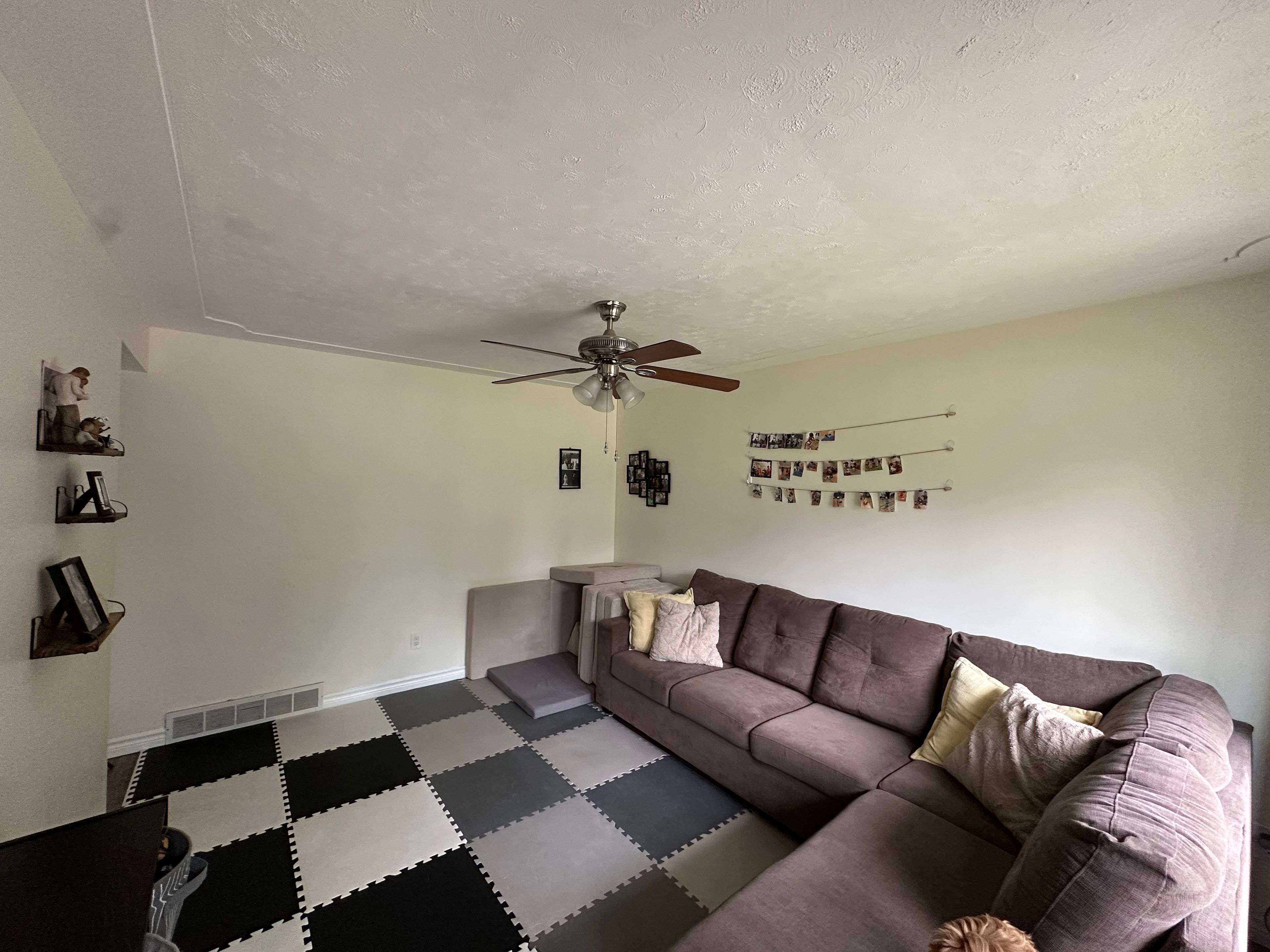 London East, ON N5V 2J9,25 Hawkesbury AVE