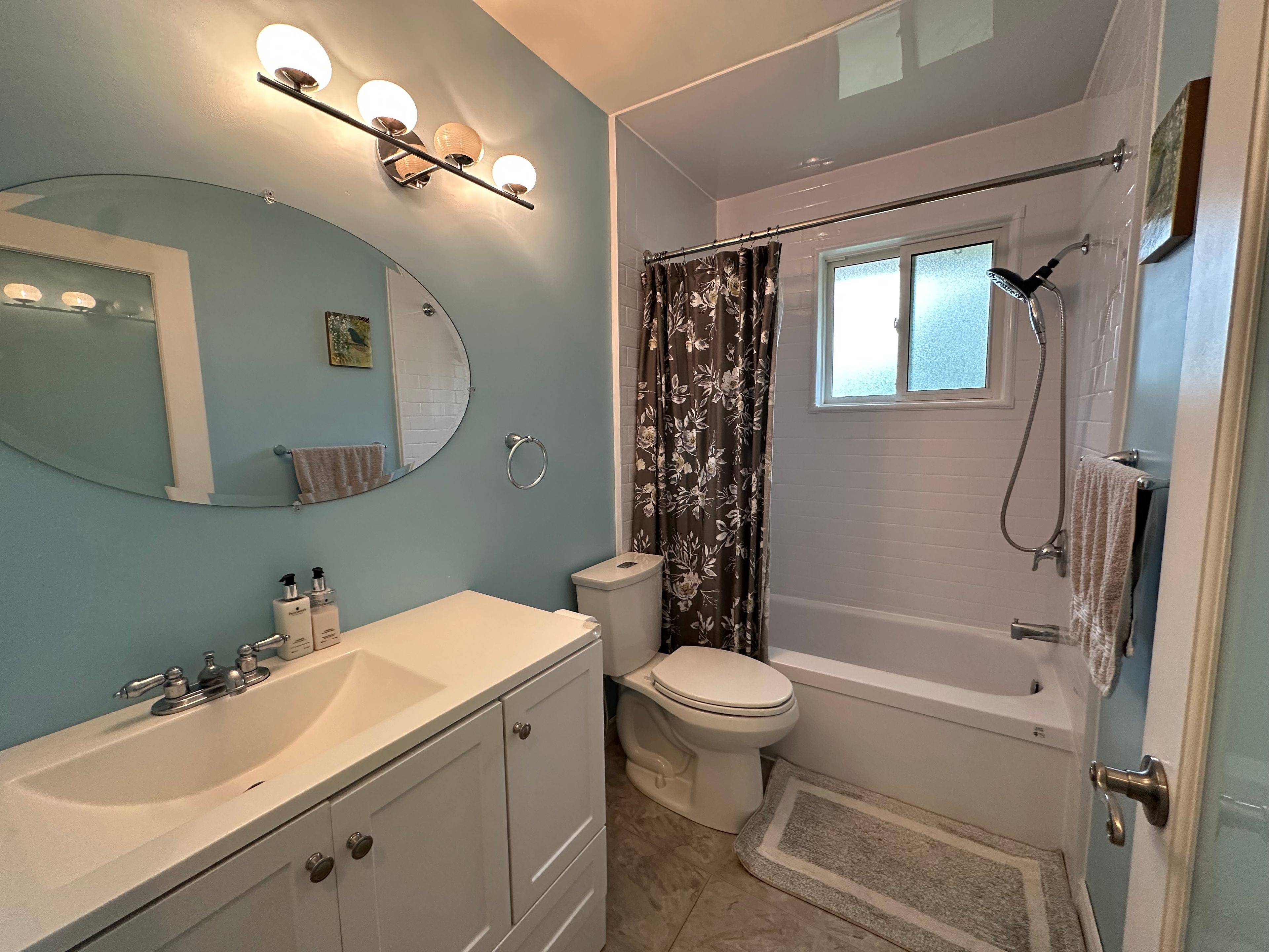 London East, ON N5V 2J9,25 Hawkesbury AVE