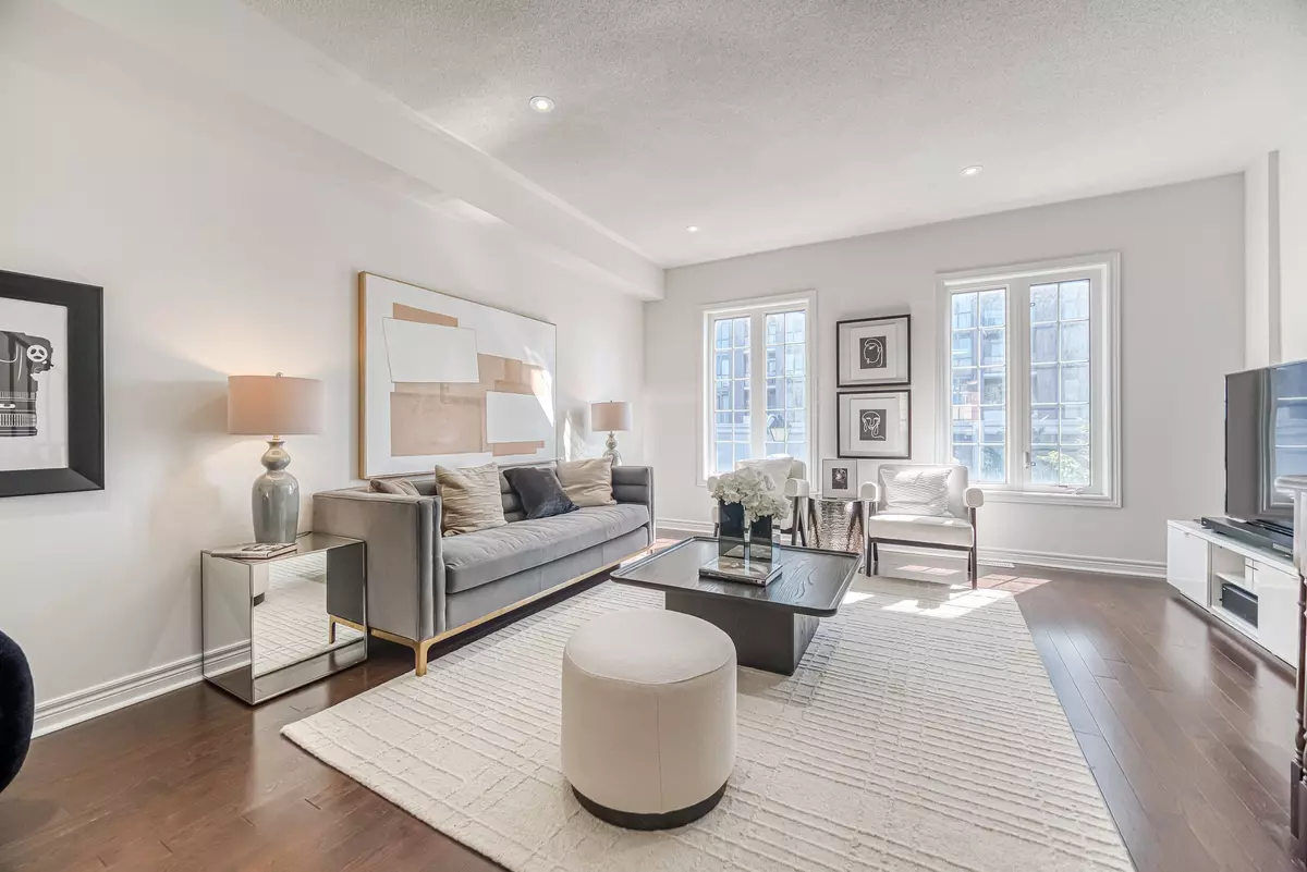 Markham, ON L6E 0R6,20 Orca DR