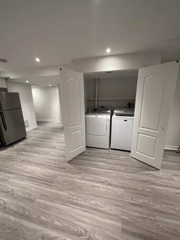 Vaughan, ON L4J 5W8,Address not disclosed