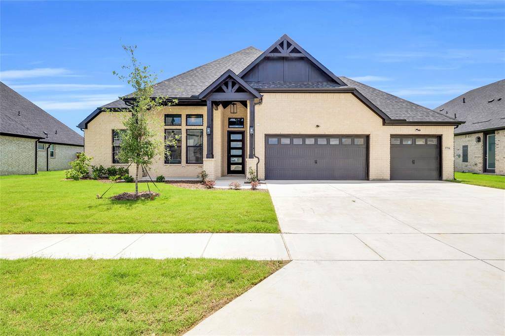 9704 Chesney Drive, Mesquite, TX 75126