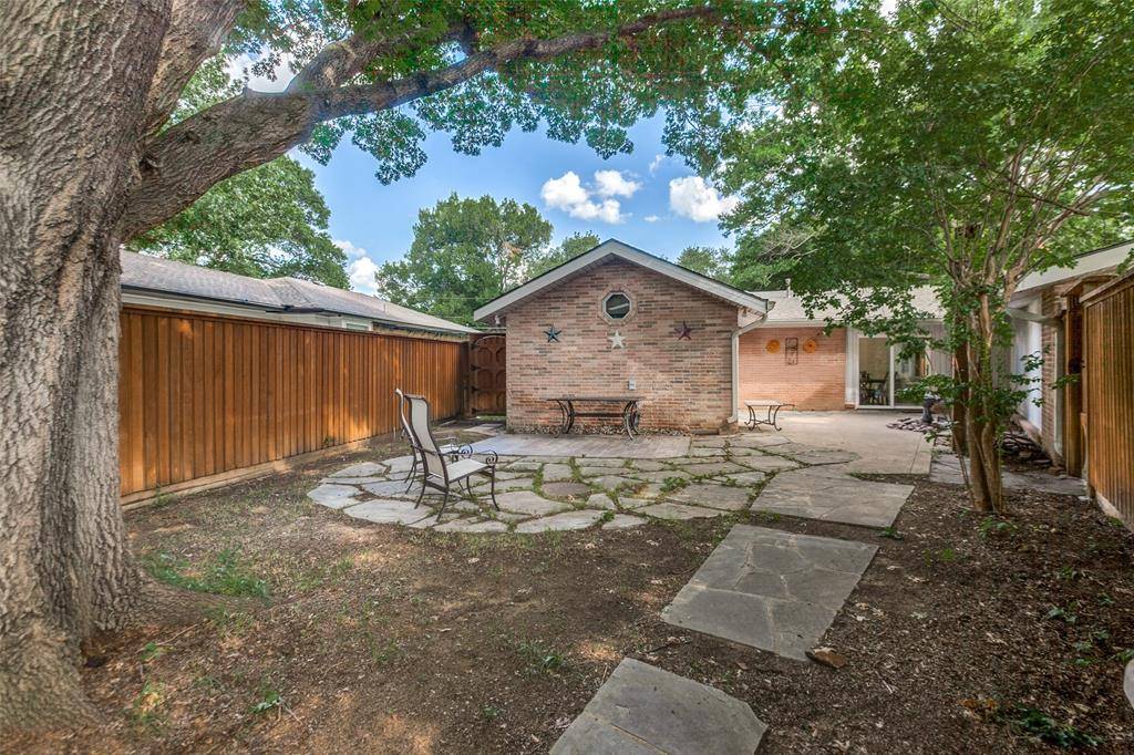 Richardson, TX 75080,920 Blue Lake Circle