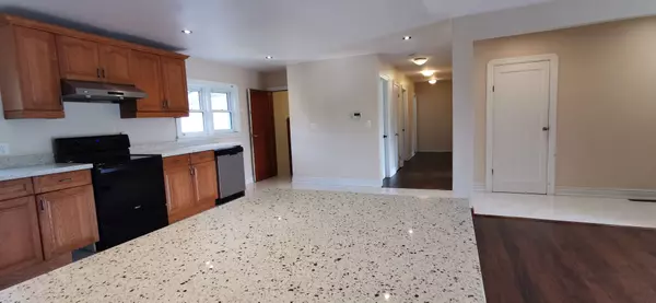 Clarington, ON L1C 2M2,137 Liberty ST S