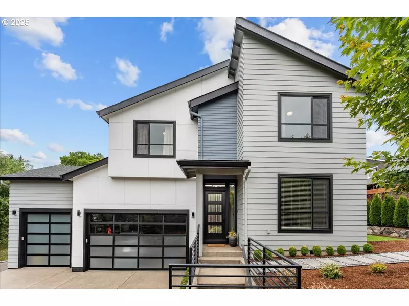 16294 HUNTER AVE, Oregon City, OR 97045