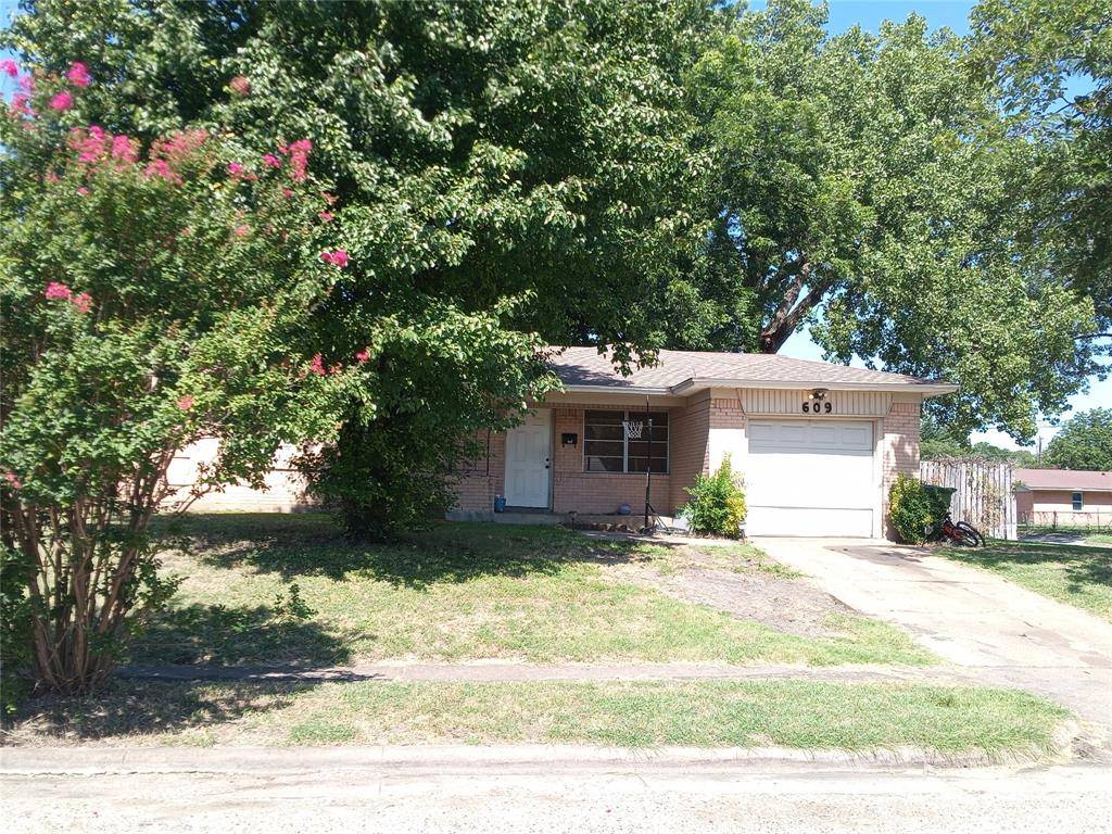 Garland, TX 75042,609 Warren