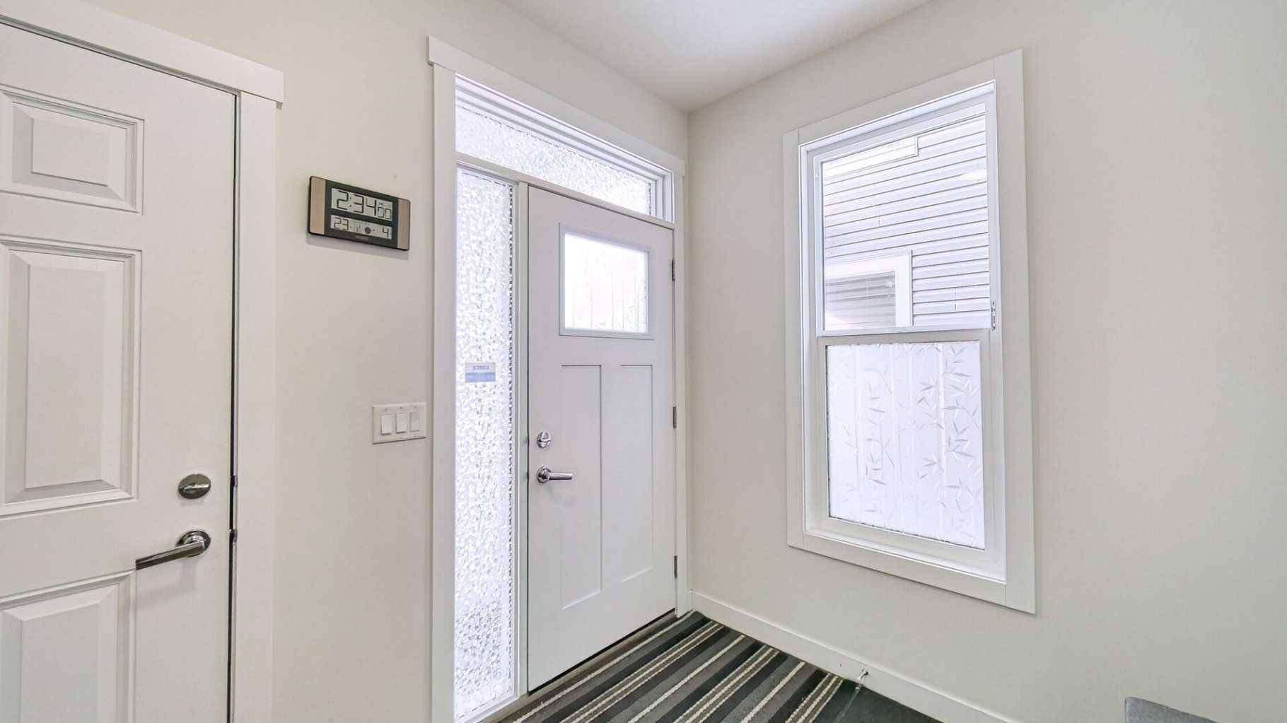Calgary, AB T3P 1T5,189 Carringsby WAY Northwest