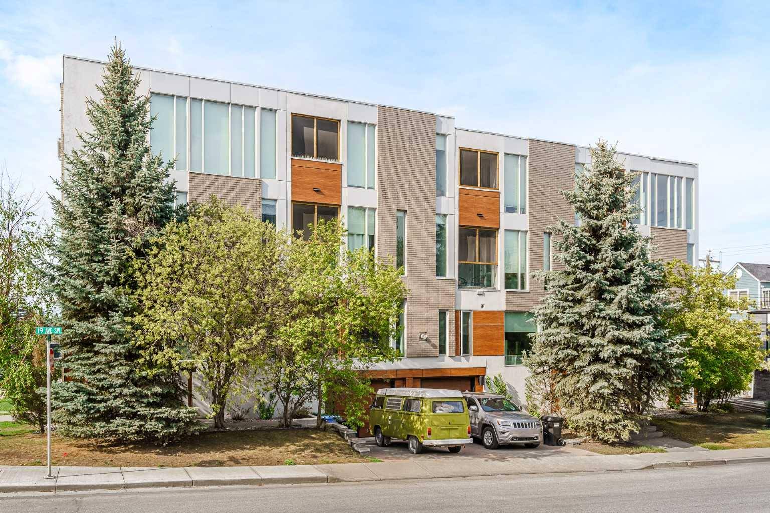 Calgary, AB T2T 5N4,1712 19 AVE Southwest