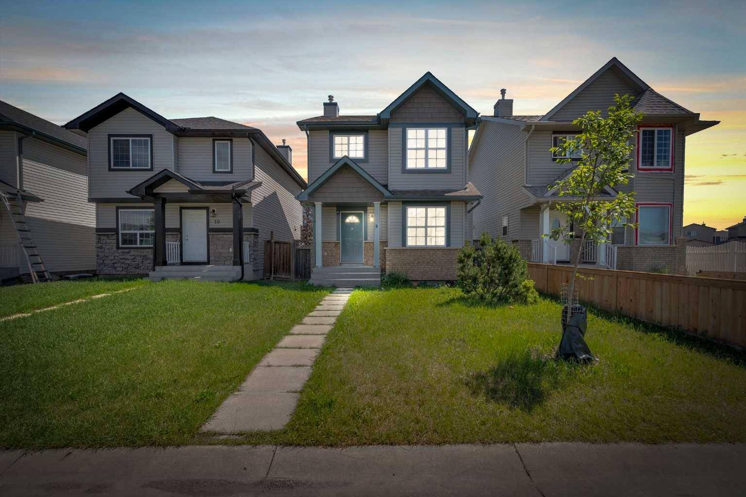 6 Saddlemont WAY Northeast, Calgary, AB T3J 4V2