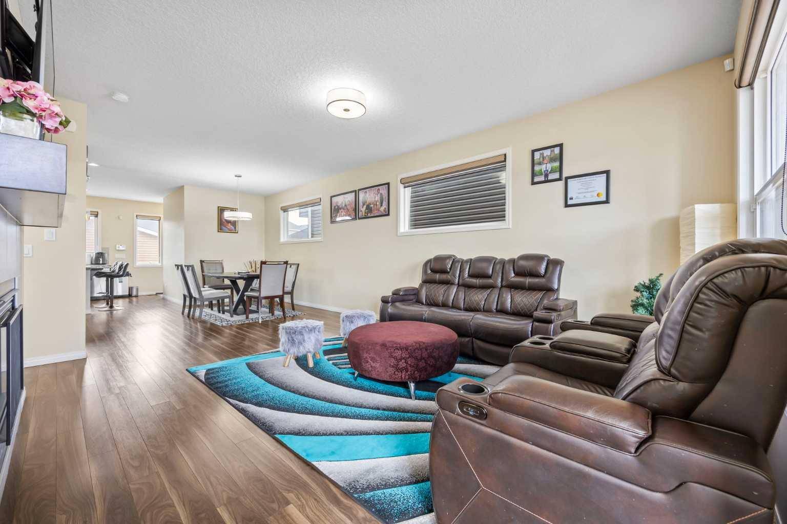 Calgary, AB T3N 1B6,99 Redstone BLVD NE