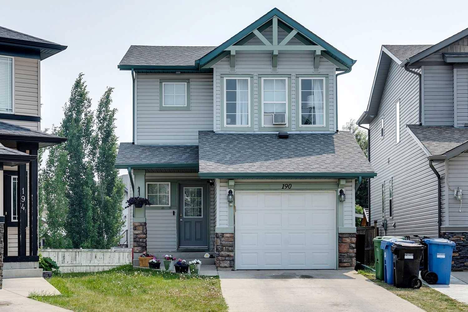 190 Everoak GDNS Southwest, Calgary, AB T2Y 0C9