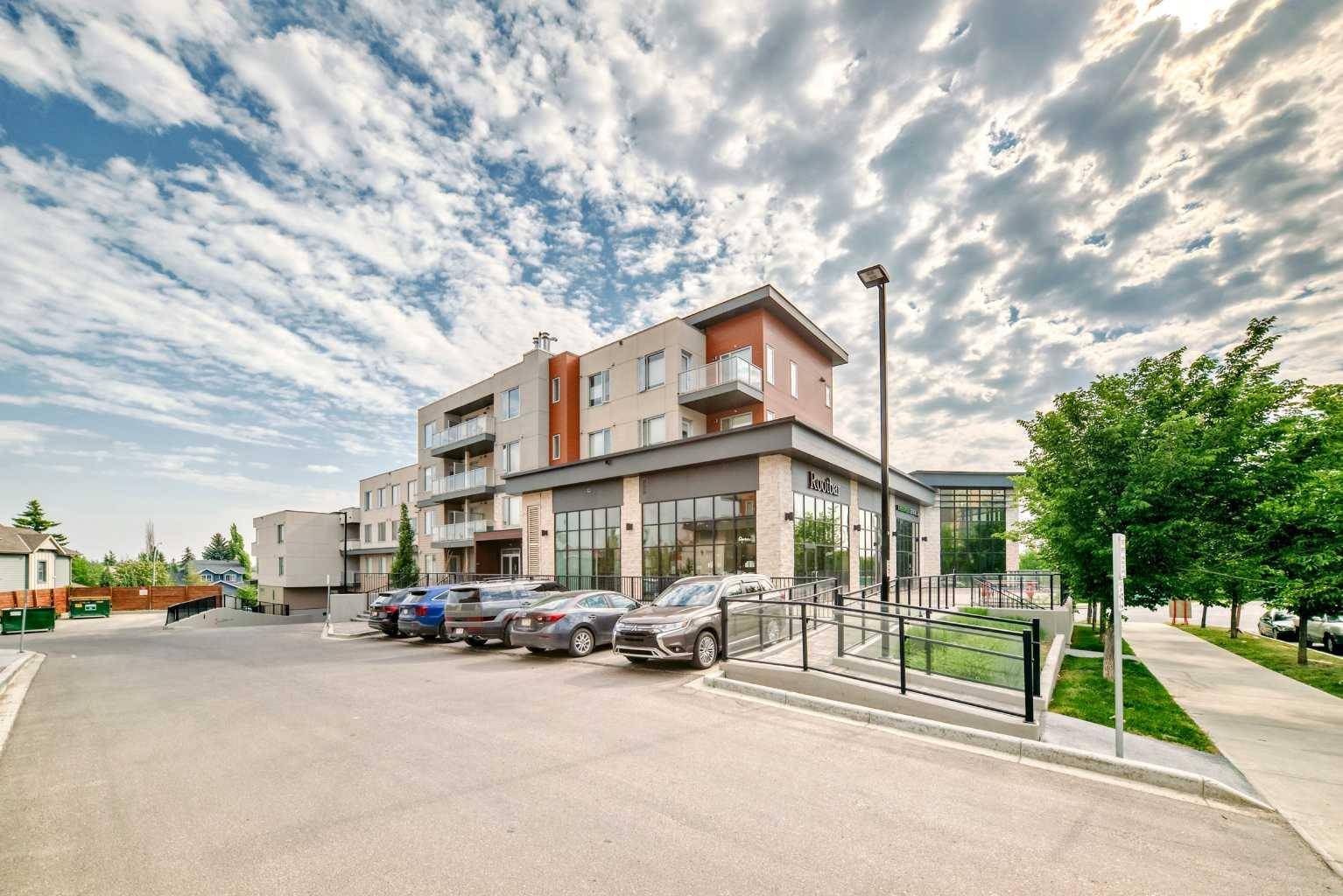 Calgary, AB T2Y 0T1,30 Shawnee Common SW #209
