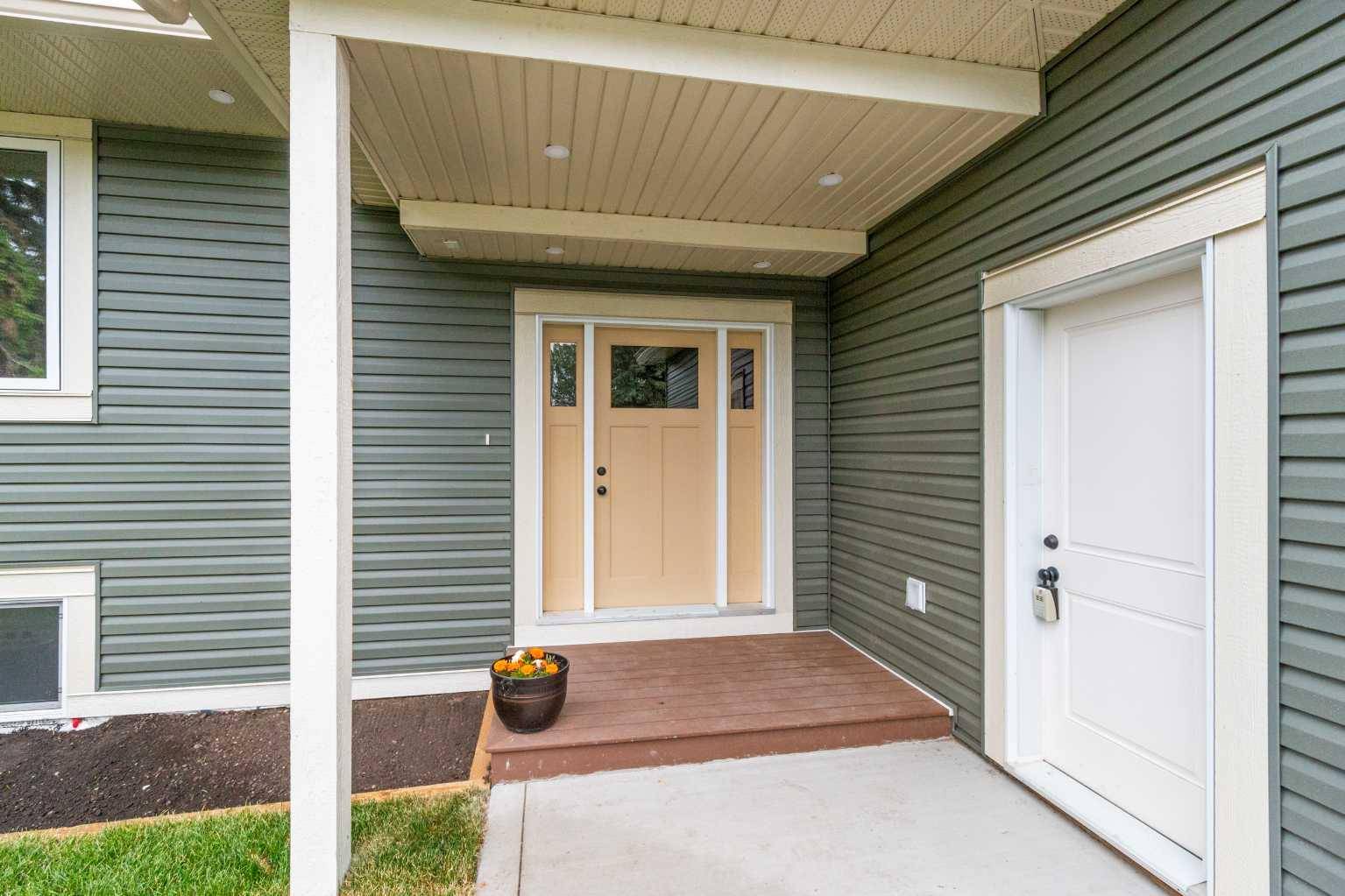 Olds, AB T4H1J2,5313 57 AVE