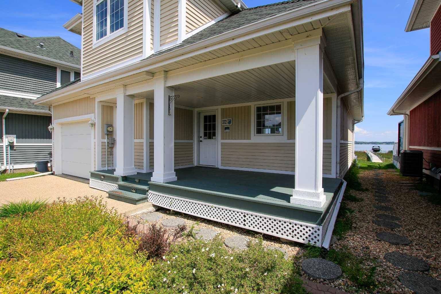 Sylvan Lake, AB T4S 1E9,372 Marina Bay PL