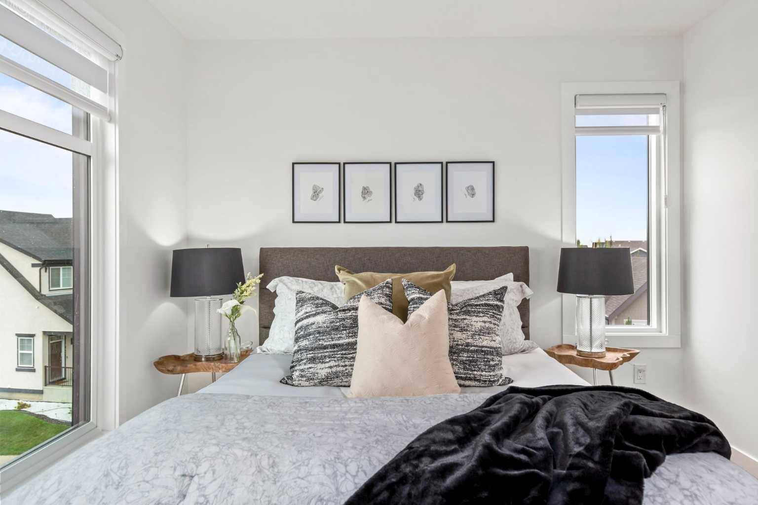 Calgary, AB T3M 3W9,903 Mahogany BLVD #81