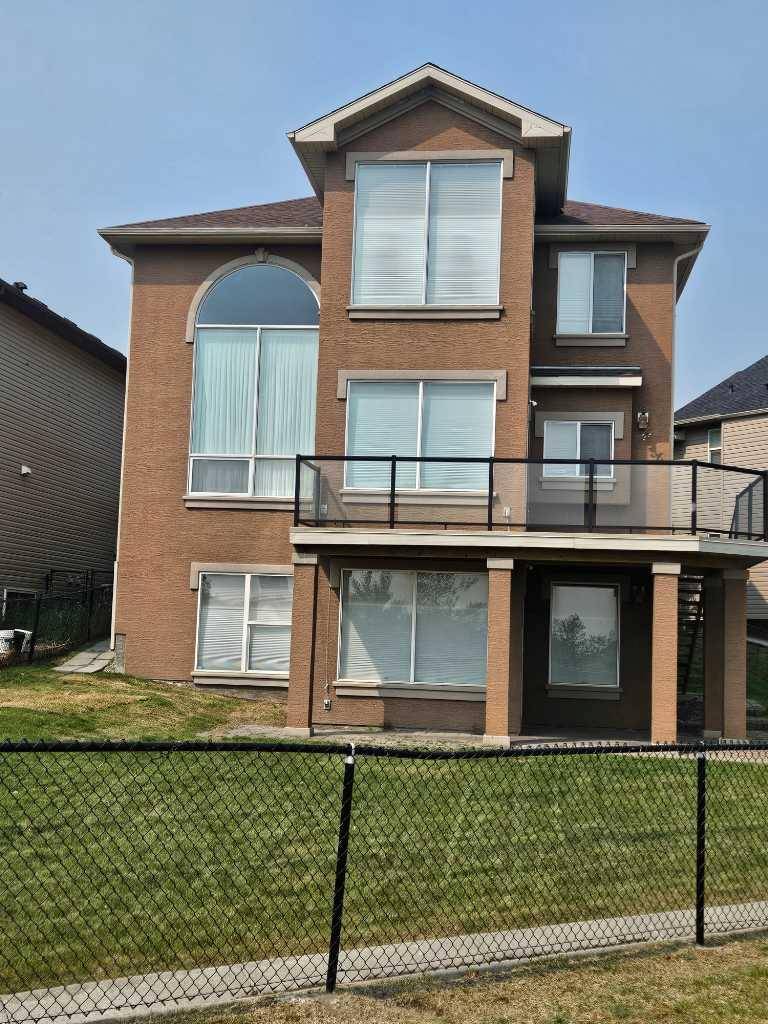 Calgary, AB T3K 0B9,233 Pantego RD NW