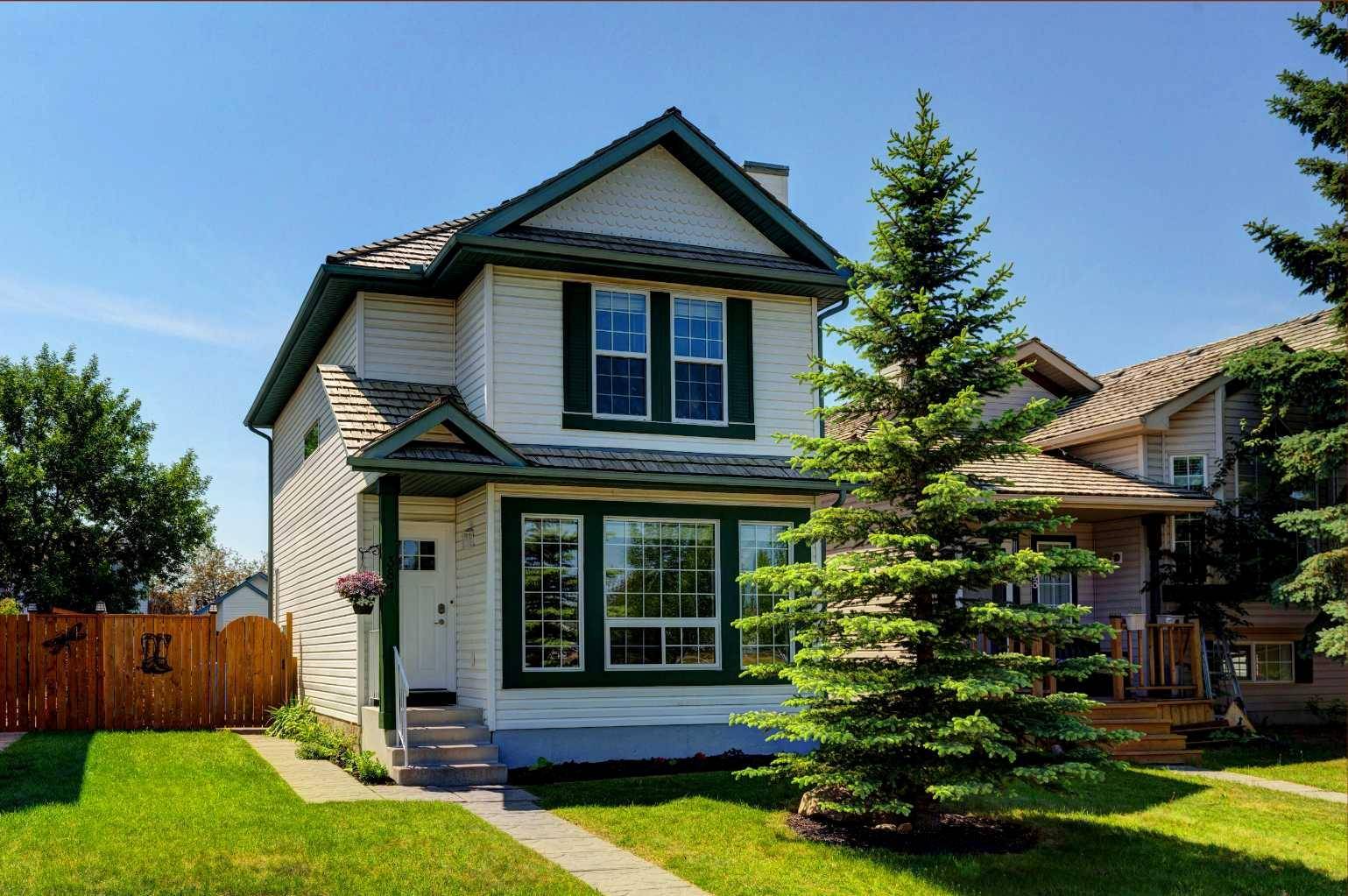 384 Mt Aberdeen Close SE, Calgary, AB T2Z3N5