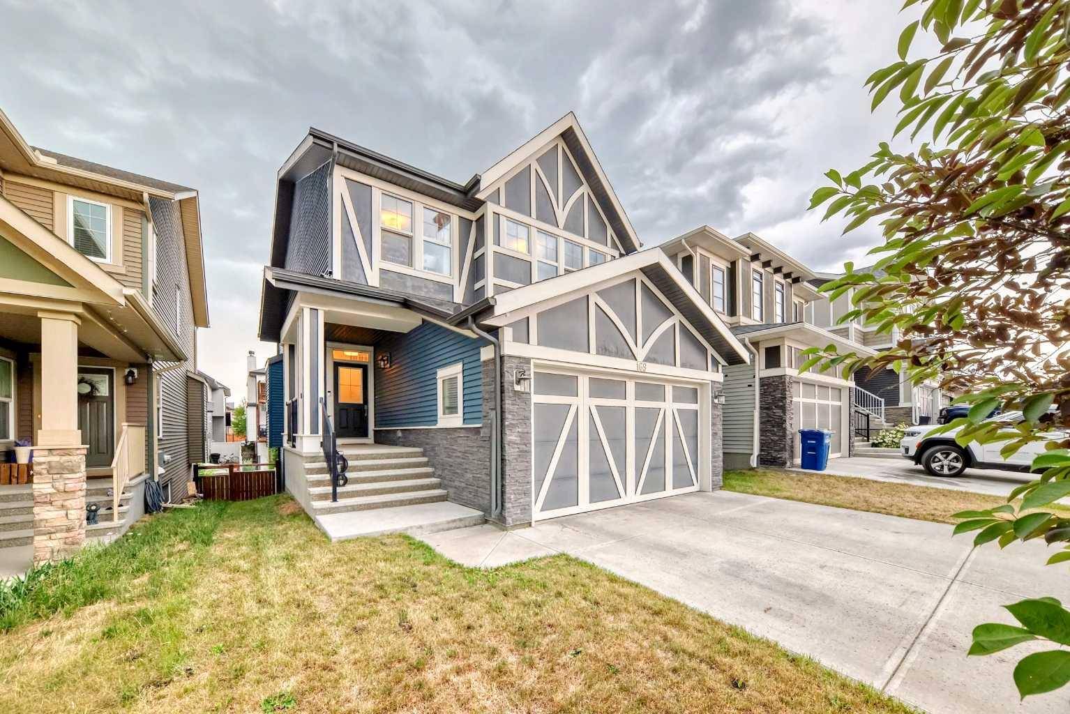 169 Kingsbury Close Southeast, Airdrie, AB T4A 0R4
