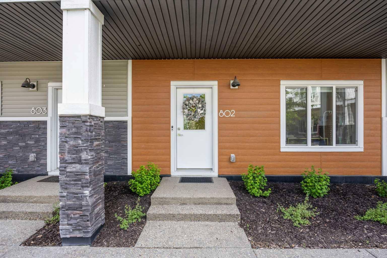 Calgary, AB T2X 5L1,335 Creekside BLVD SW #802