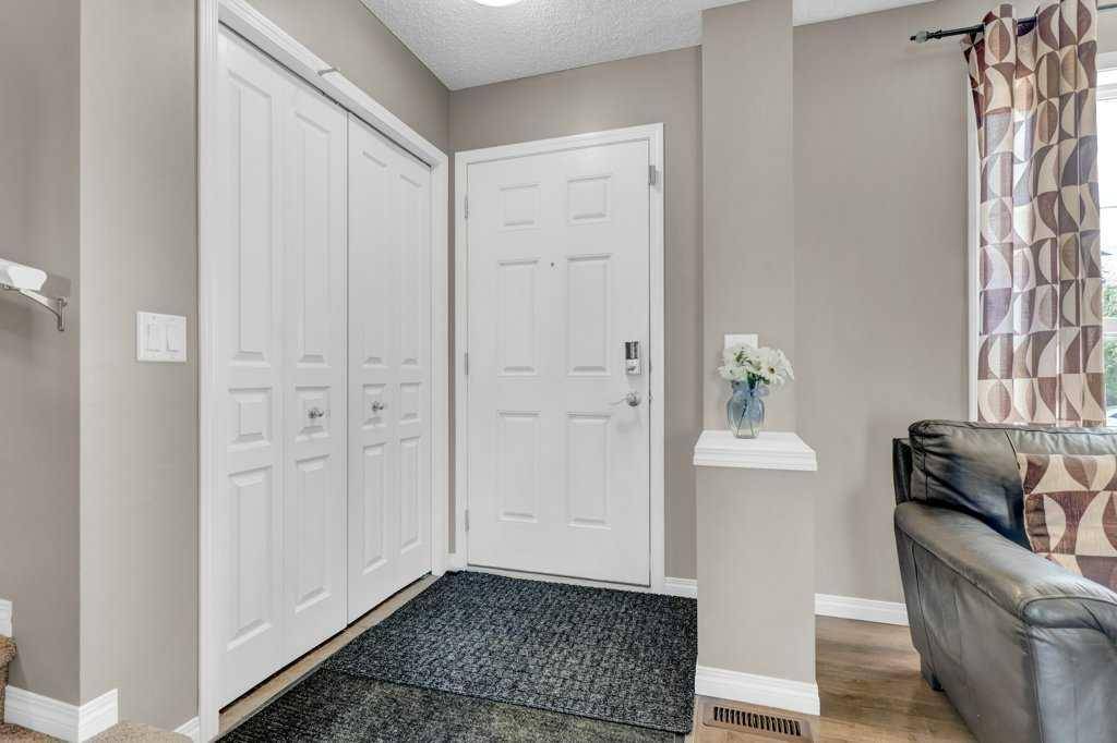 Calgary, AB T2Z 0M4,259 Elgin Meadows GDNS SE