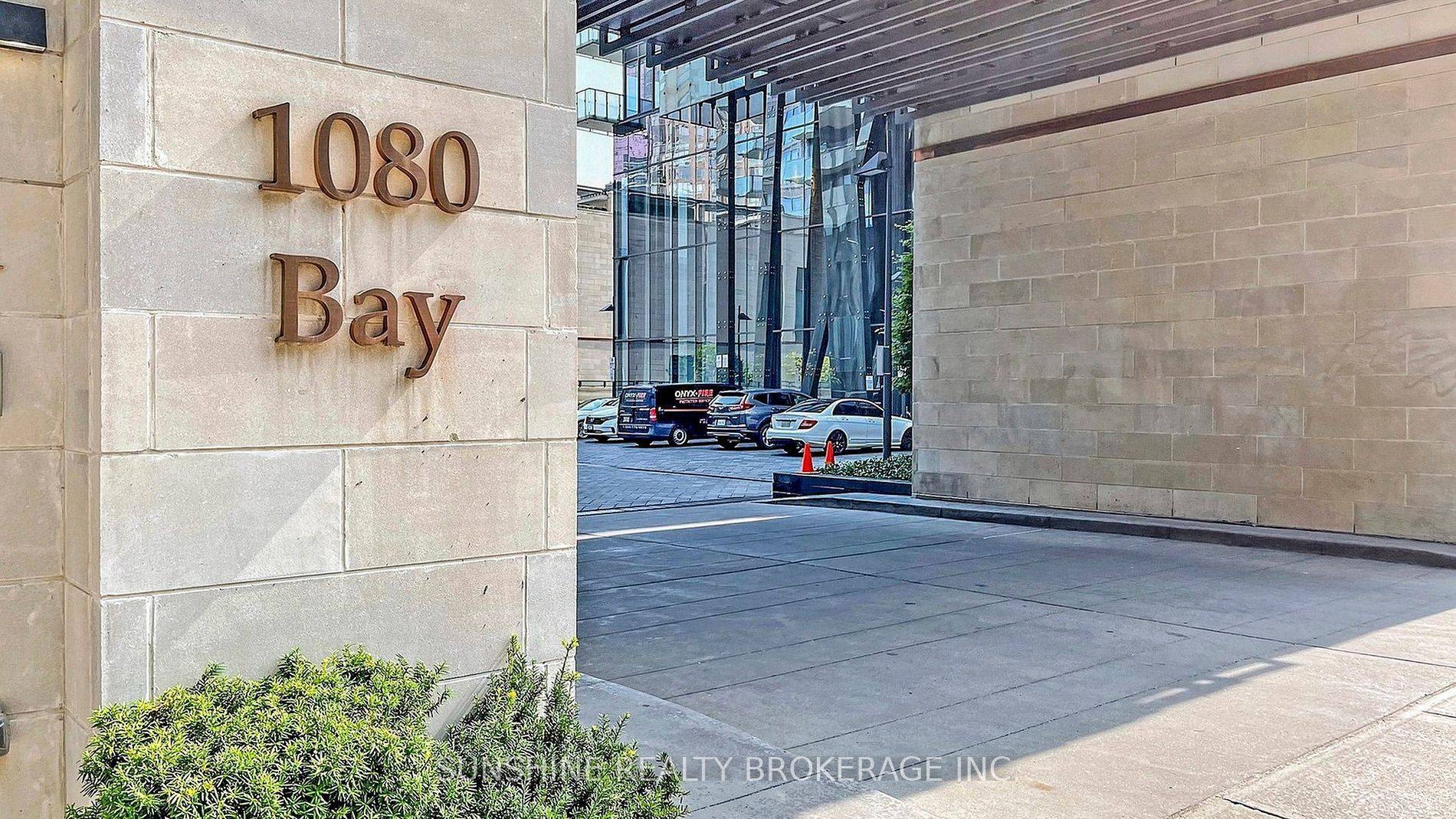 Toronto C01, ON M5S 0A5,1080 Bay ST #4401