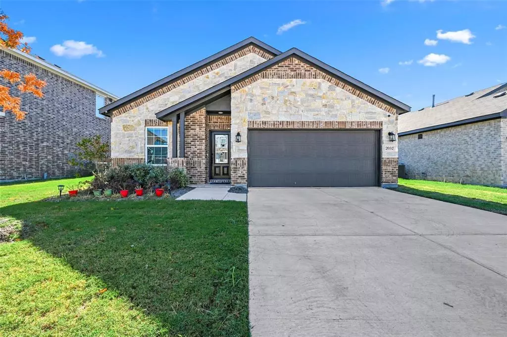 Forney, TX 75126,2052 Placerville Street