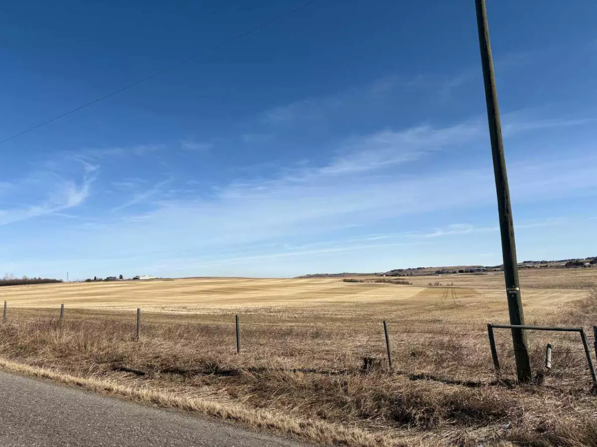 Rural Foothills County, AB T0L0X0,64 ST