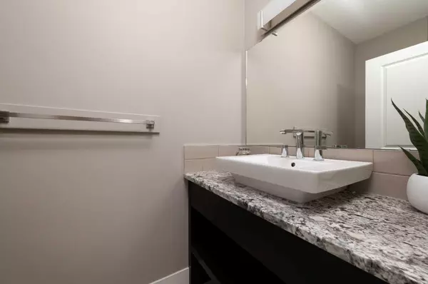 Fort Mcmurray, AB T9K 0Y8,208 Sparrow Hawk DR #13