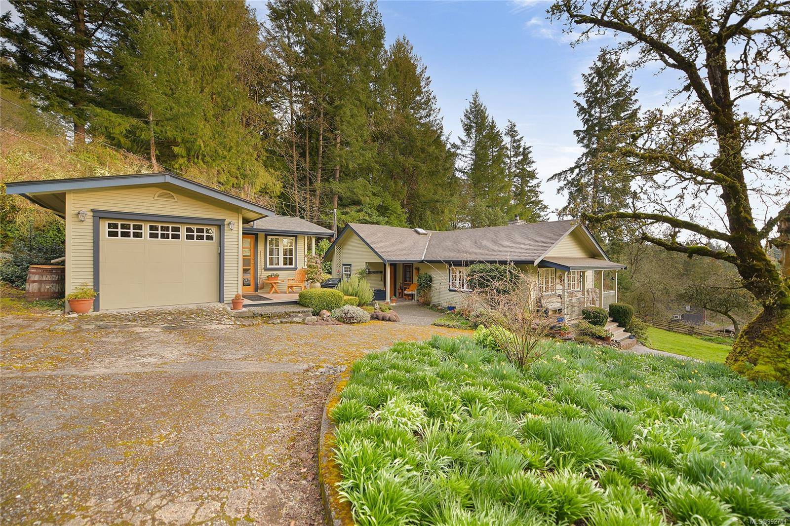 North Saanich, BC V8L 5R8,1129 Hillgrove Rd