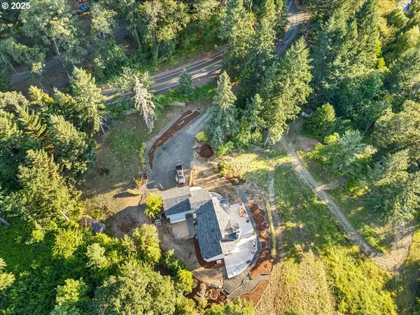Roseburg, OR 97471,6841 OAK HILL RD