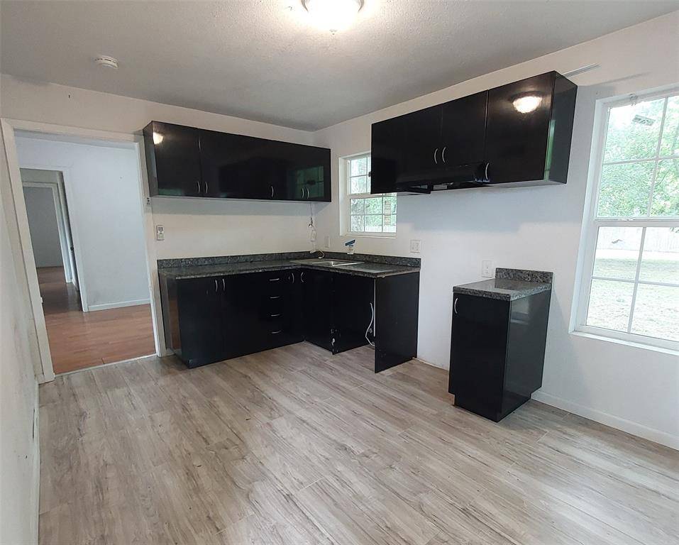 Bonham, TX 75418,1301 Lynn Street