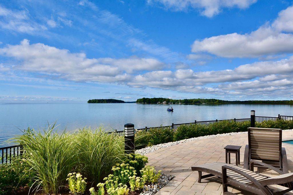 Orillia, ON L3V 1C6,80 Orchard Point RD #501