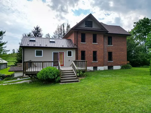 Grey Highlands, ON N4L 1W5,845064 DEVIATION RD