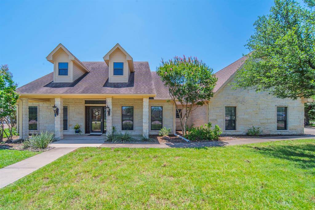 190 Deer Creek Drive, Aledo, TX 76008
