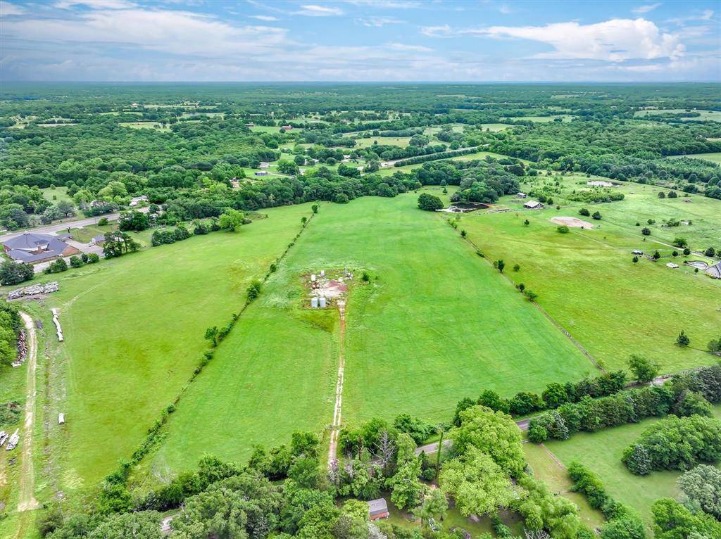 000 VZ County Road 3117, Edgewood, TX 75117