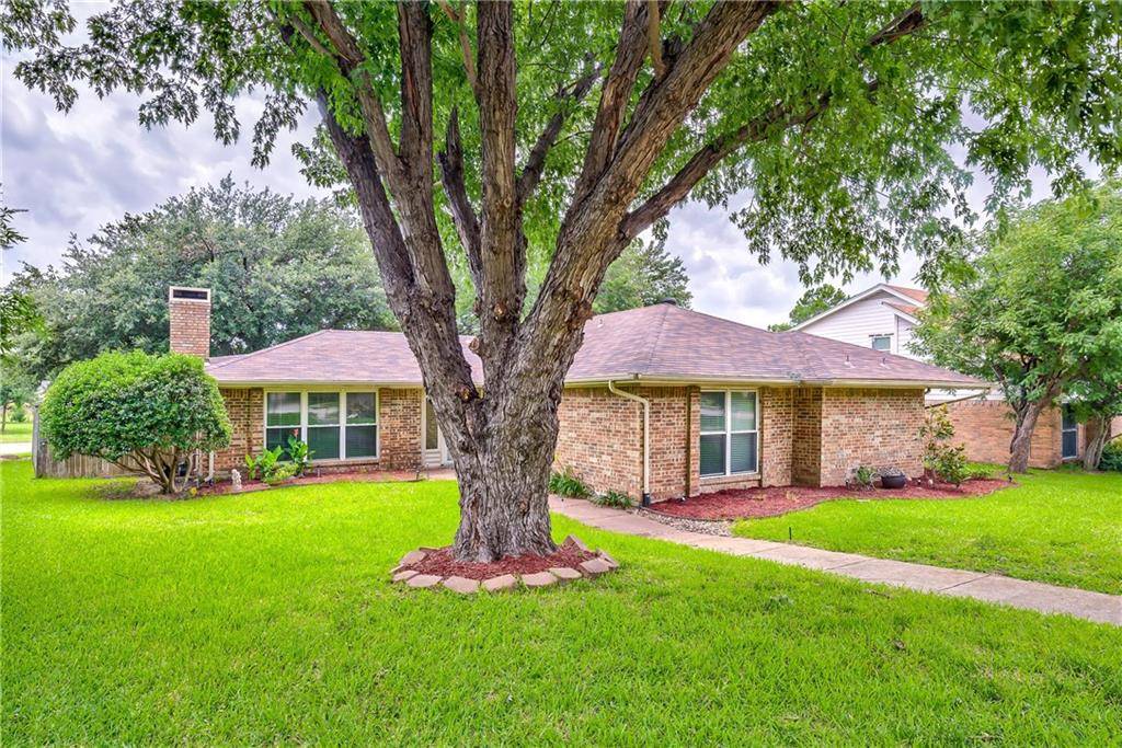 Carrollton, TX 75007,1702 Elizabeth Drive