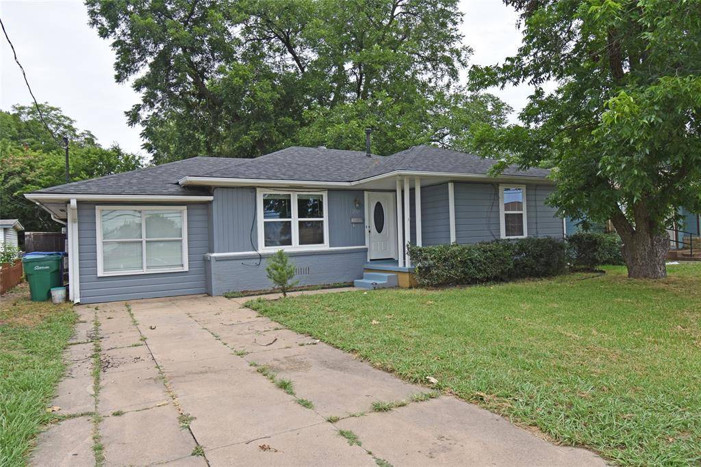 2107 N Woods Street, Sherman, TX 75092