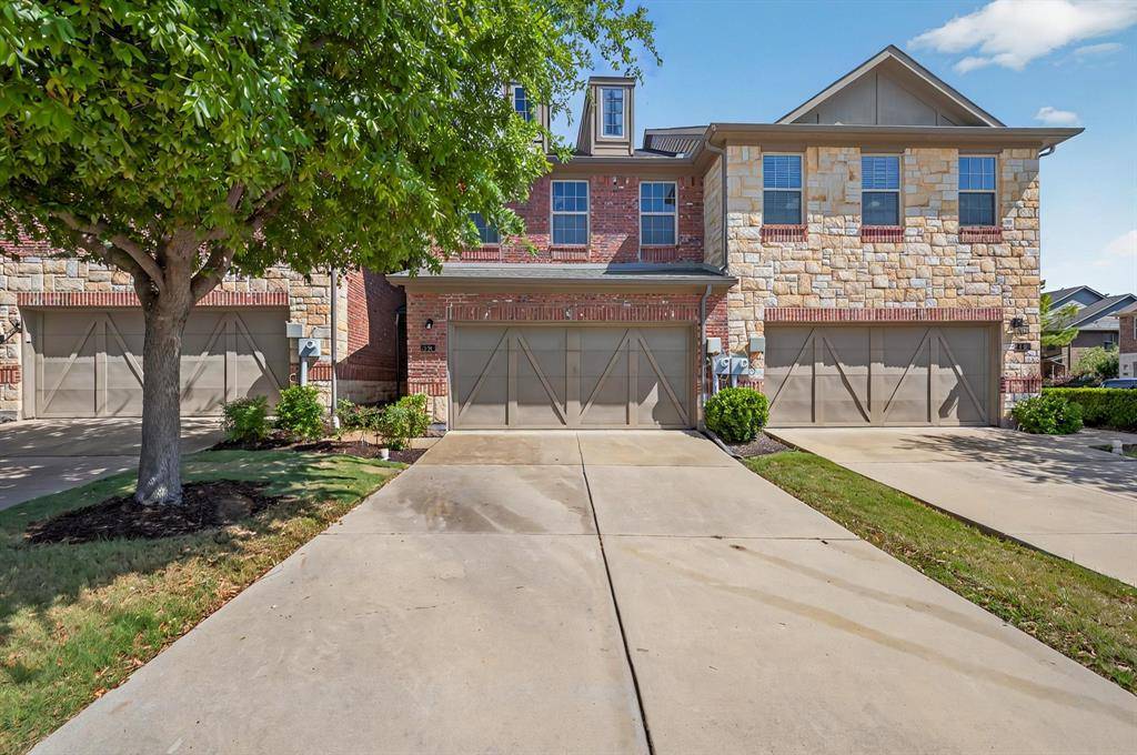 415 Teague Drive, Lewisville, TX 75067