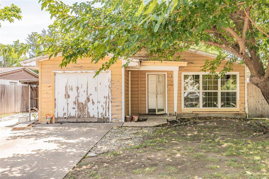 1706 Jamestown Drive #D, Irving, TX 75061