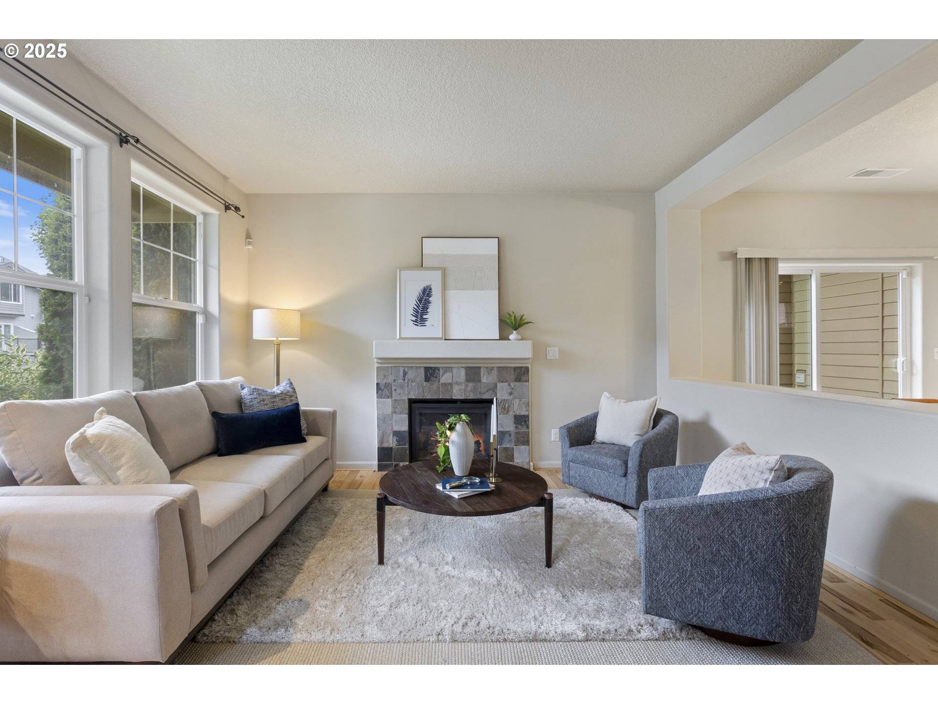 Hillsboro, OR 97006,321 NE EDGEWAY DR