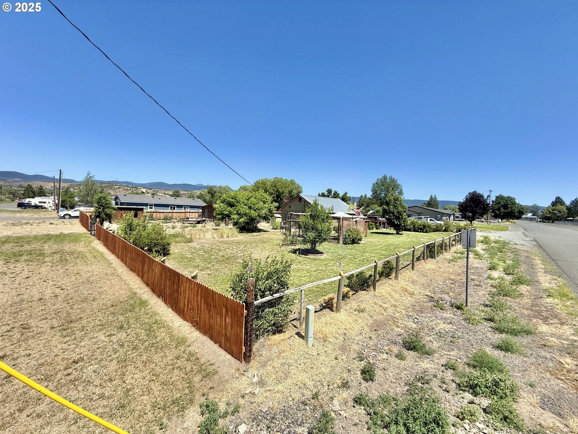 Prairie City, OR 97869,138 W 12TH ST