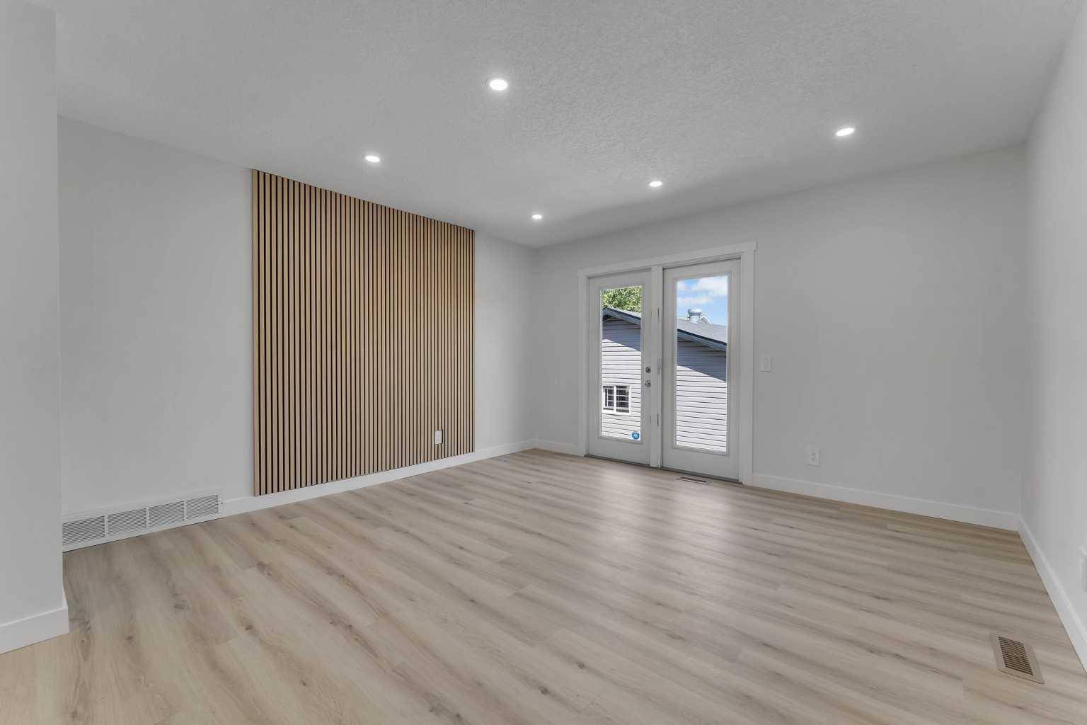 Calgary, AB T3J 1G2,83 Falworth CT NE