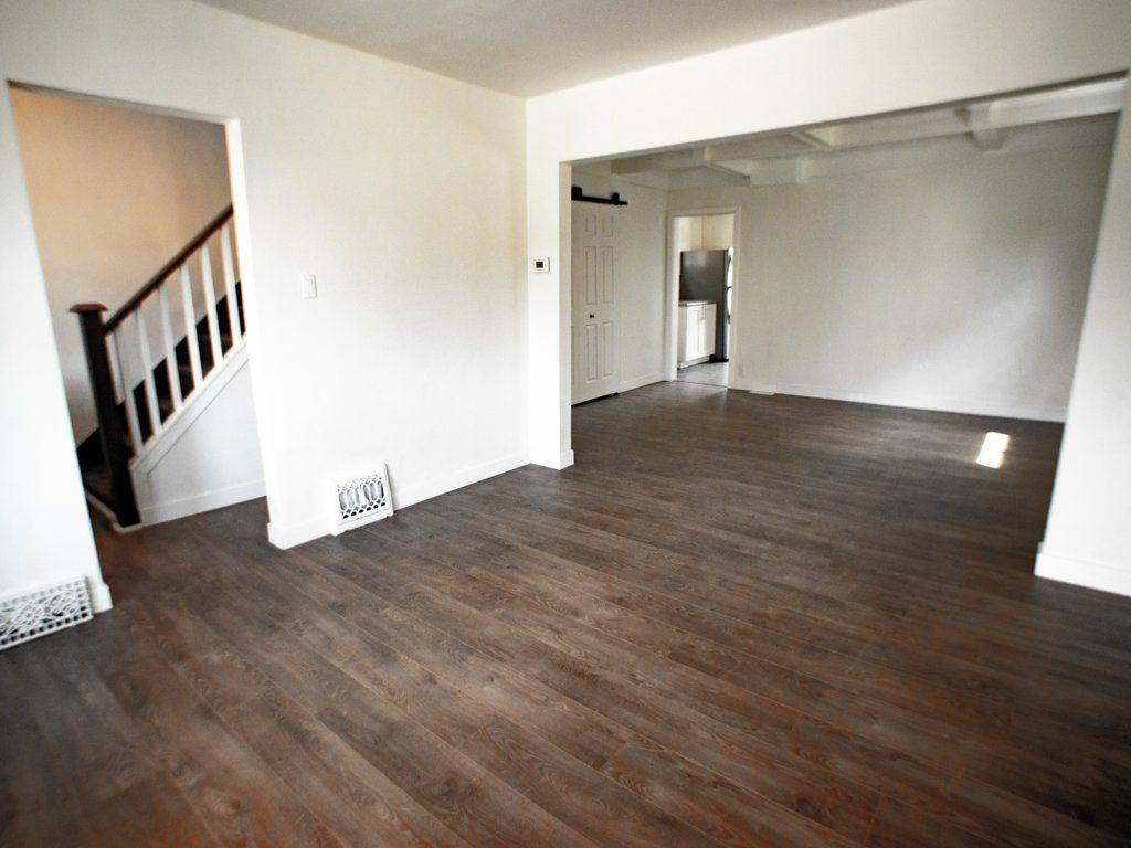 Hamilton, ON L8L 7G3,10 Albemarle ST