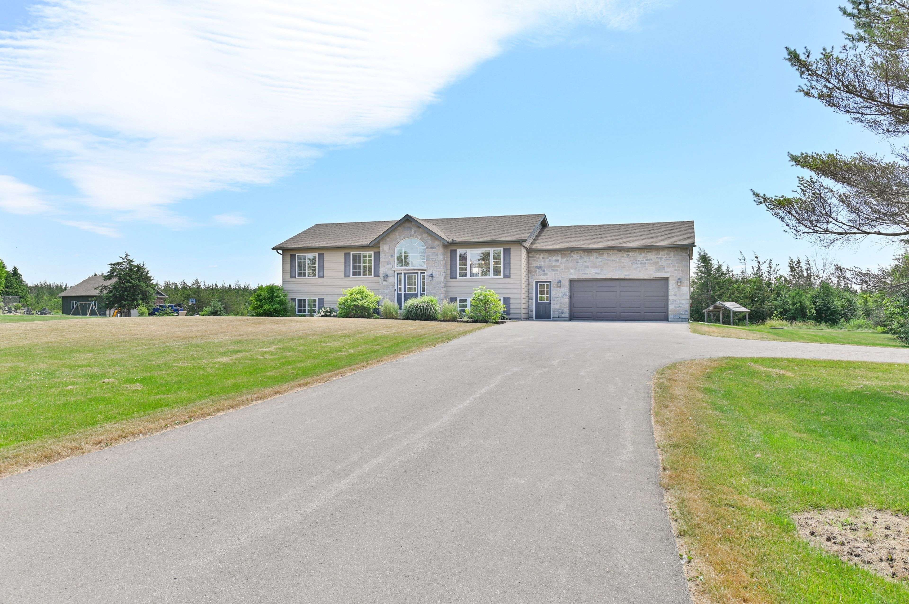Prince Edward County, ON K0K 1L0,3471 County 3 RD