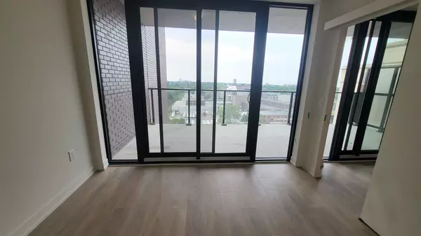 Toronto C01, ON M6R 2B2,181 Sterling RD #1404