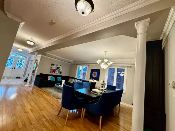 Markham, ON L6E 2G9,25 Barnstone DR