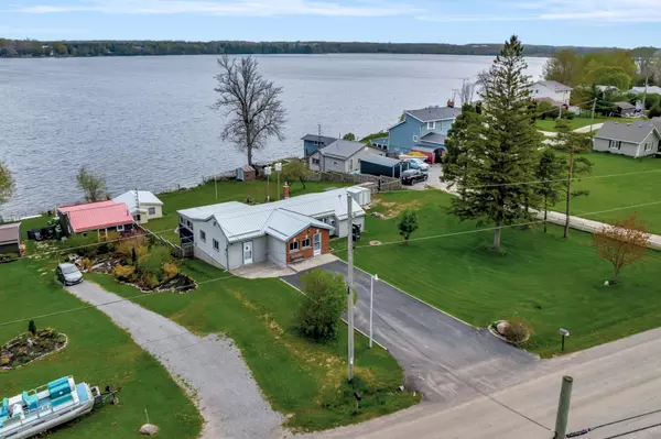 Prince Edward County, ON K0K 1T0,1083 Lakeside DR