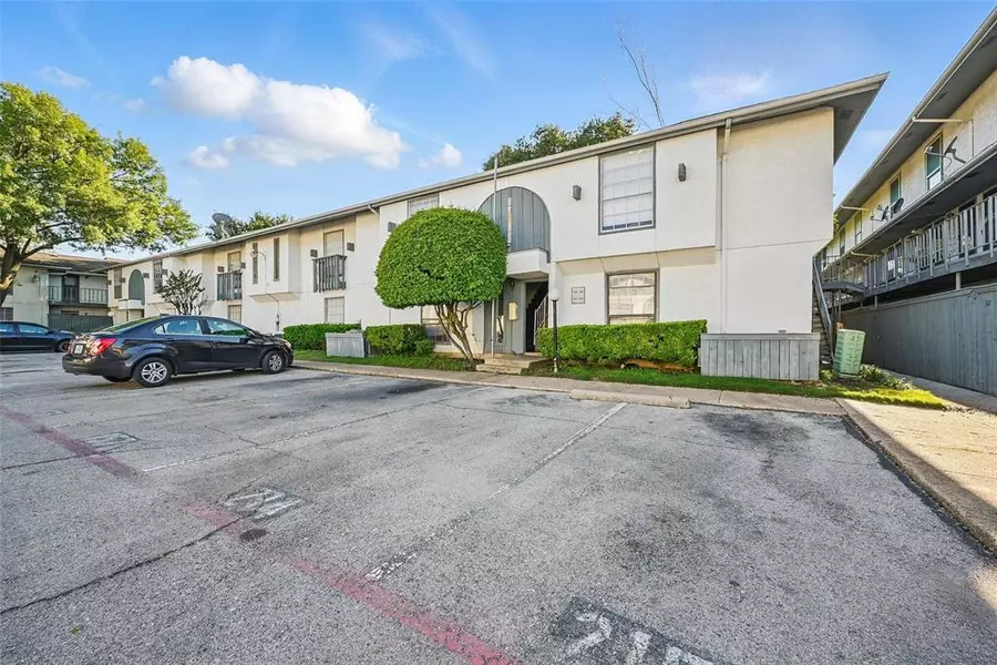 12888 Montfort Drive #244 E, Dallas, TX 75230